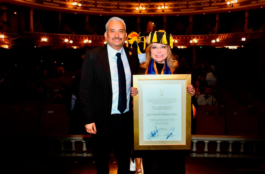 Boletín de prensa La UABJO otorga el Doctorado Honoris Causa a la Dra. Carmen Enedina Rodríguez Armenta, Directora General del CENEVAL_